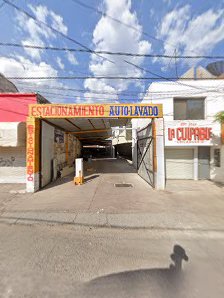 Estacionamiento Y Autolavado